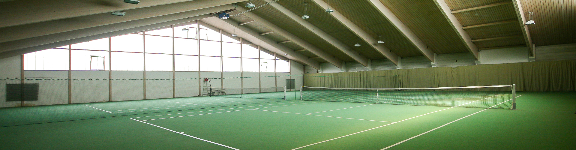 Tennishalle